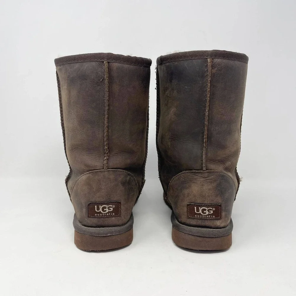 UGG Classic Short‎ Boot Wms 8 Brownstone Leather Sherpa Lined Snow Cozy 1005093